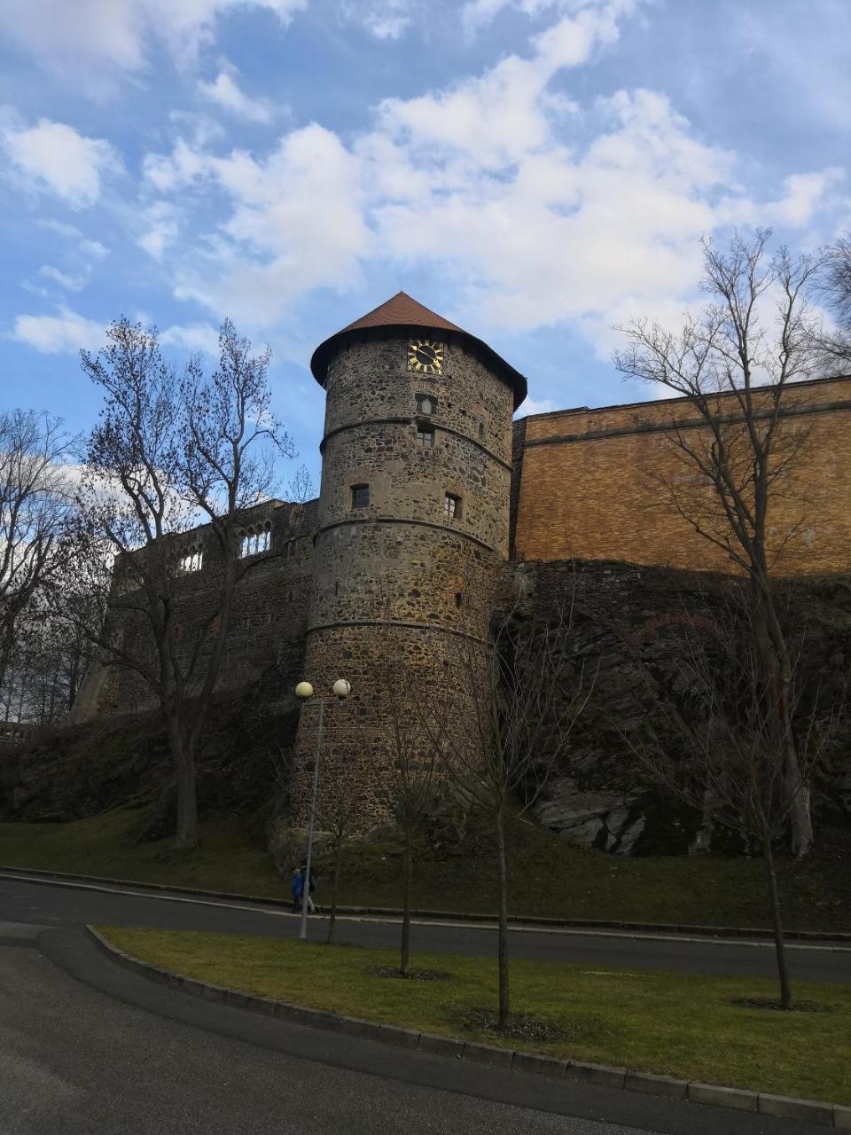 Penzion Cafe Na Svahu Cheb Exteriör bild