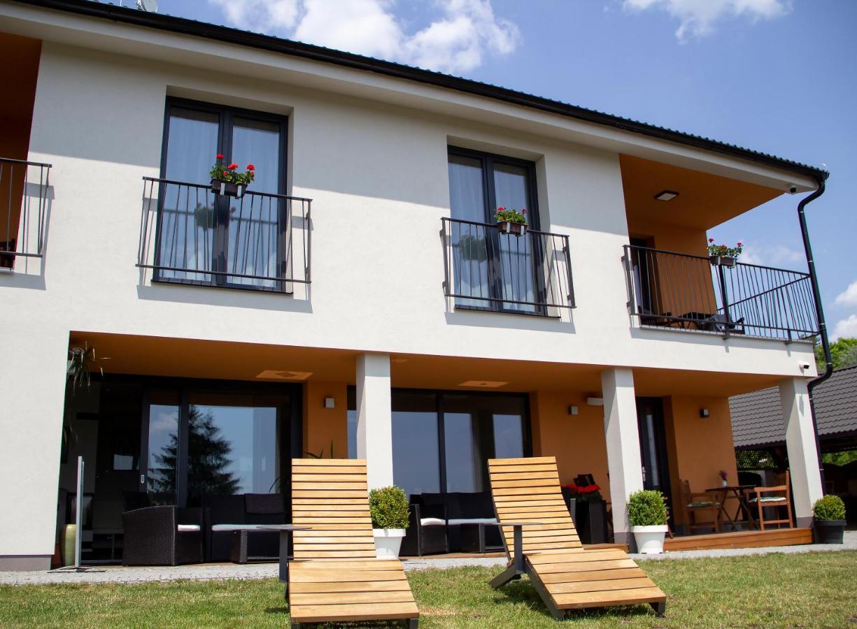 Penzion Cafe Na Svahu Cheb Exteriör bild